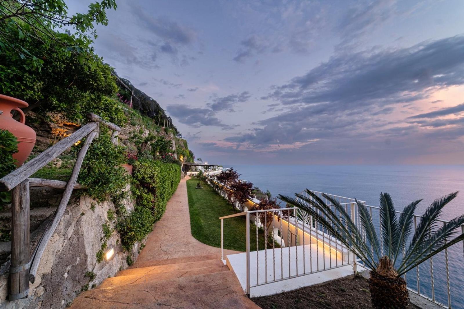 Villa Costanza Amalfi Coast Майори Экстерьер фото